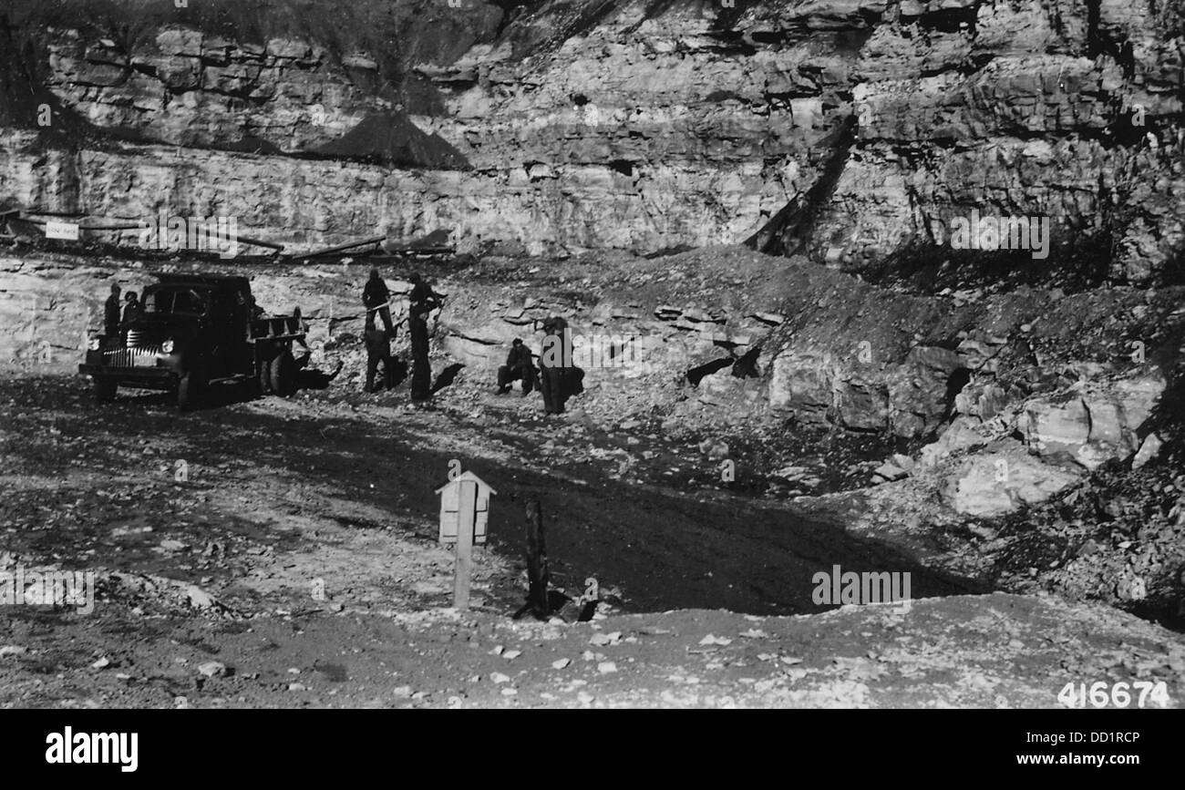 Old quarry Black and White Stock Photos & Images Alamy