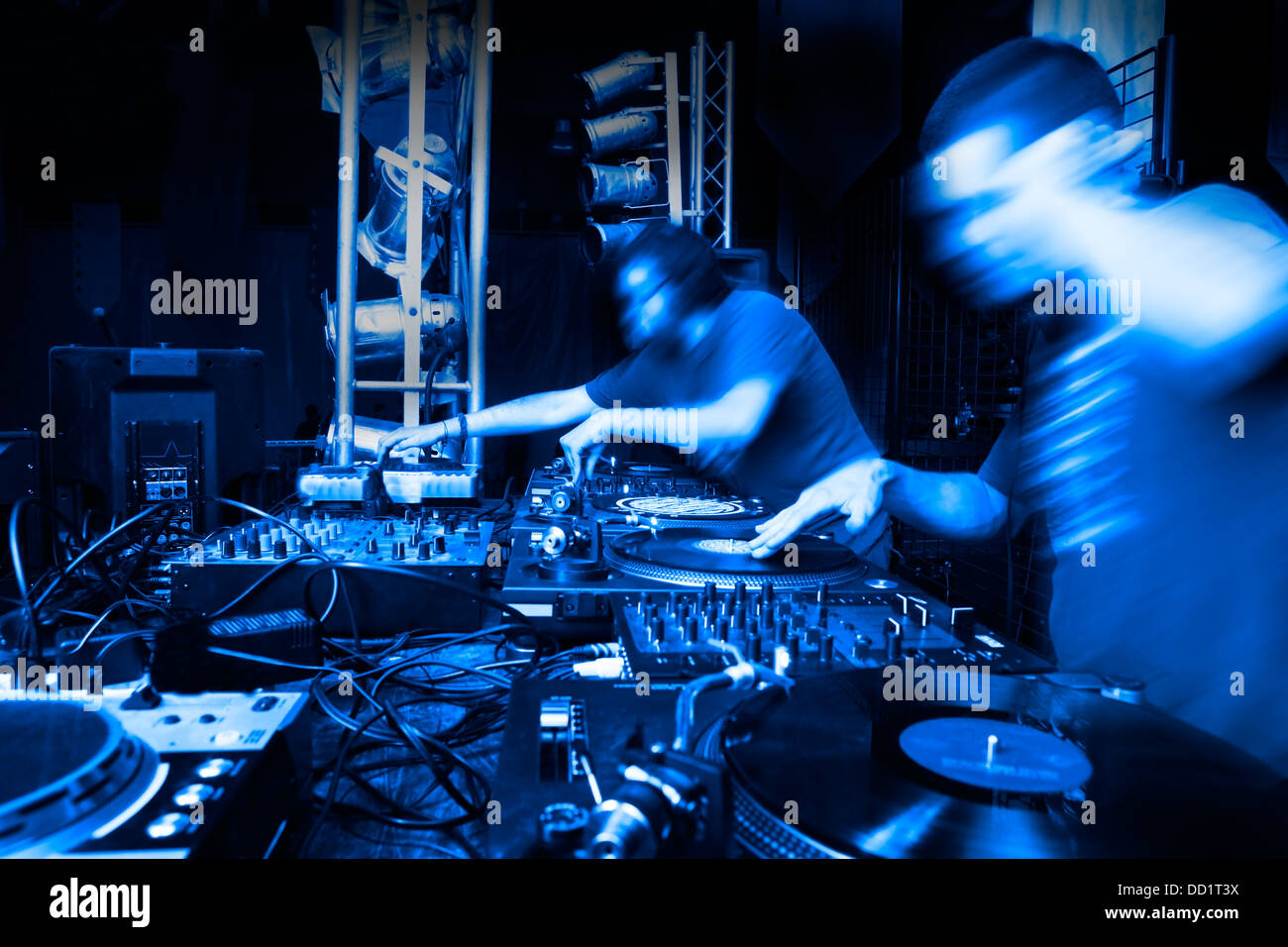 Disc jockeys hires stock photography and images Alamy