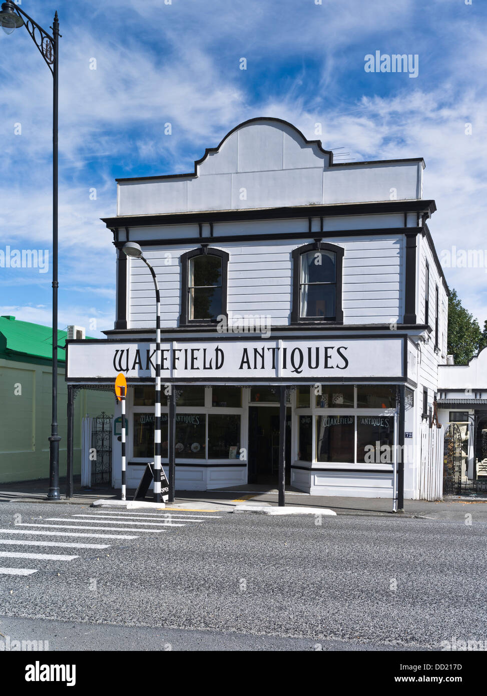 dh Greytown WAIRARAPA NEW ZEALAND Wakefield Antiques colonial wooden shop building Stock Photo