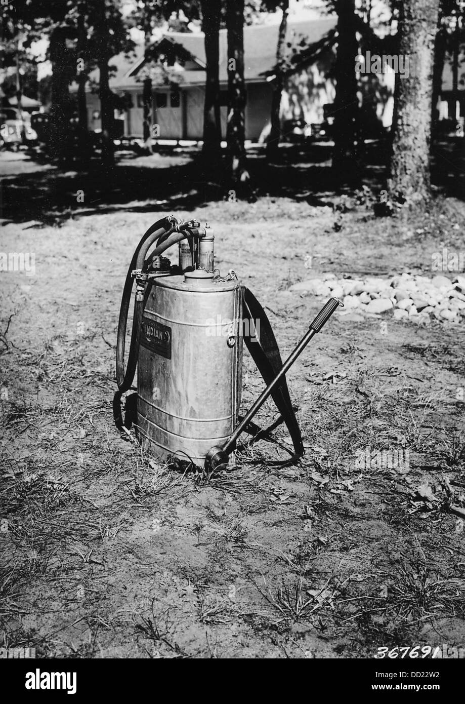 Construction site shows large Black and White Stock Photos & Images - Alamy