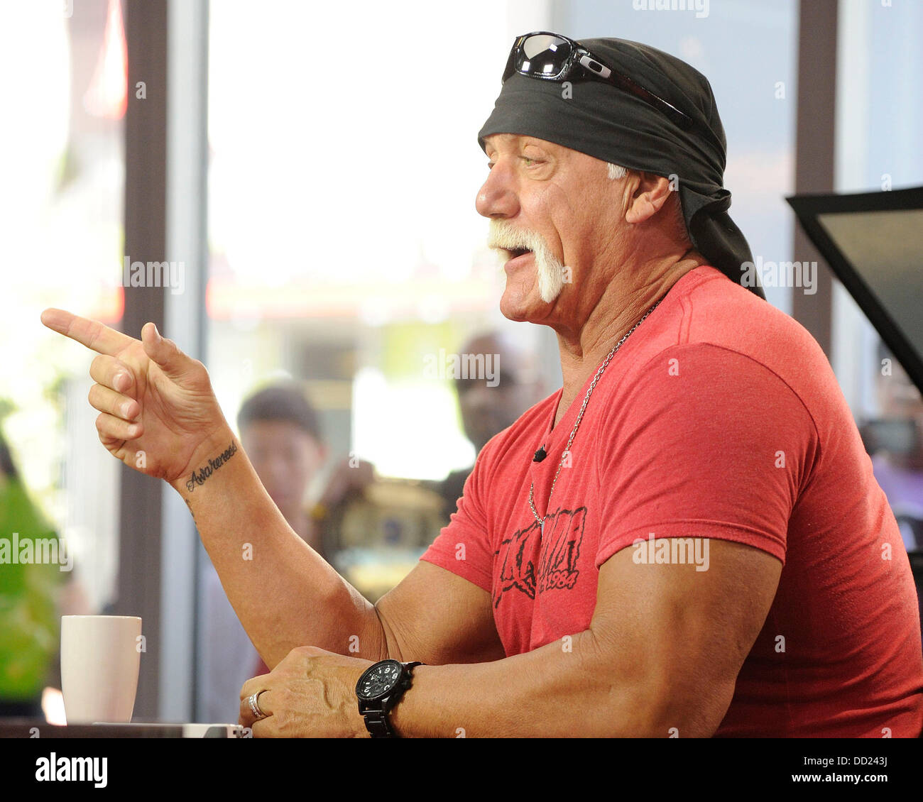 Toronto, Canada. 23 Aug 2013. Professional wrestler Hulk Hogan appears on Global TV's The Morning Show in Toronto. Credit:  EXImages/Alamy Live News Stock Photo
