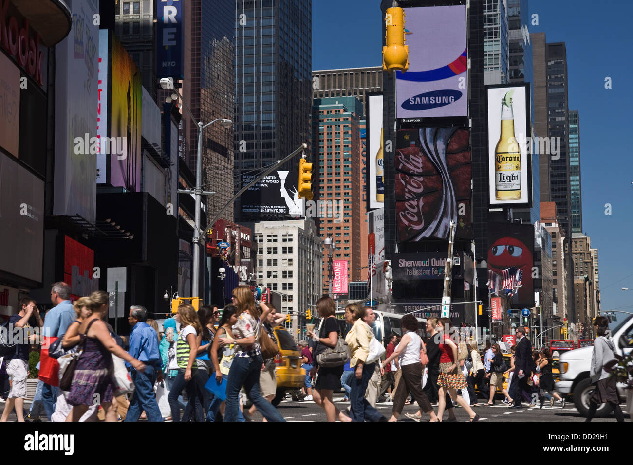 Times Square, junction of Broadway and Seventh Avenue, Manhattan, New York,  United States Stock Photo - Alamy