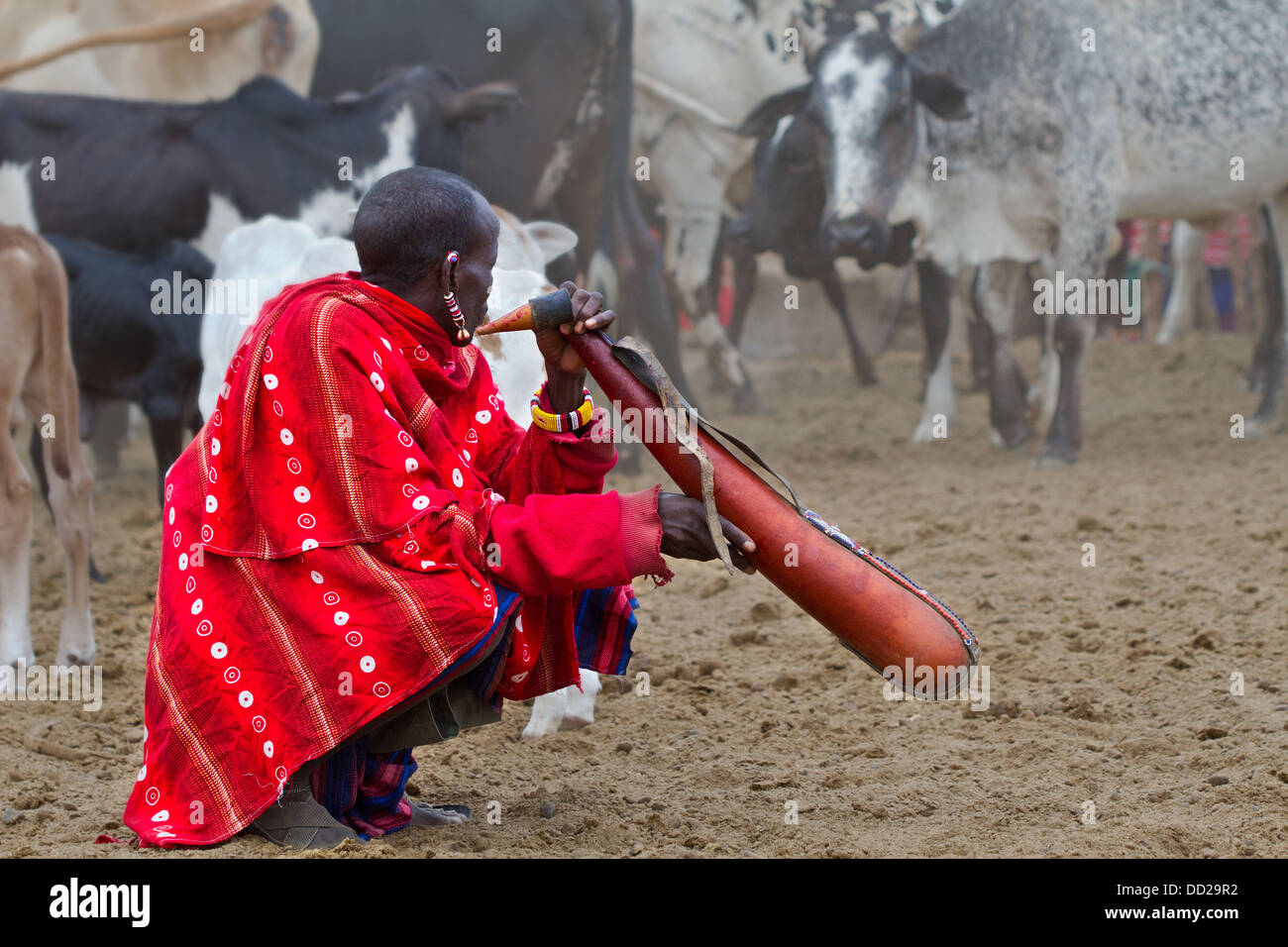 Masaai Pride - Red Masai Shuka - Easy to wash - Quick to