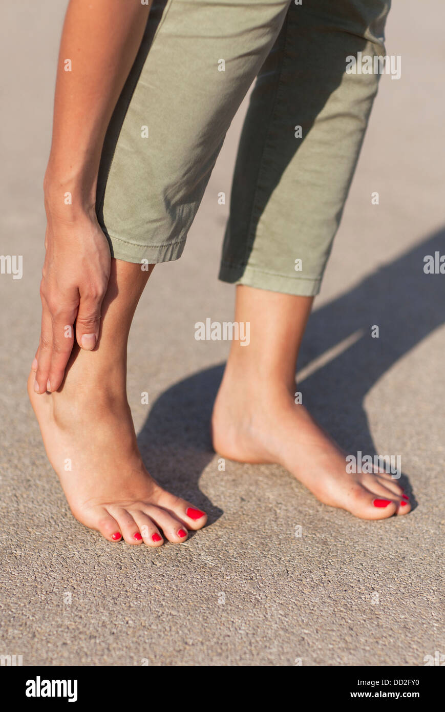 Foot pain walking hires stock photography and images Alamy