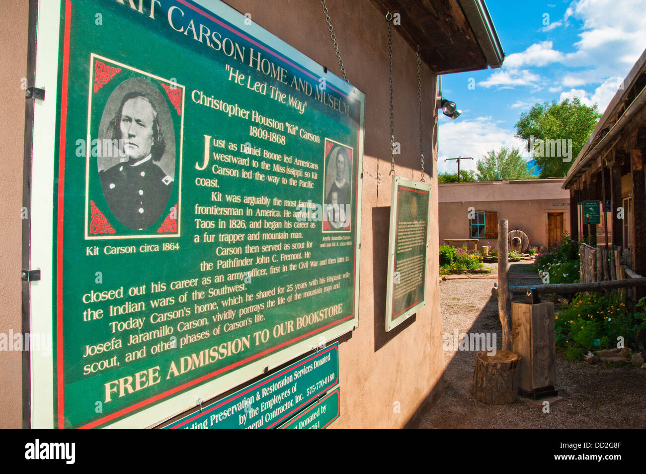 Kit Carson home sign entrance Stock Photo Alamy