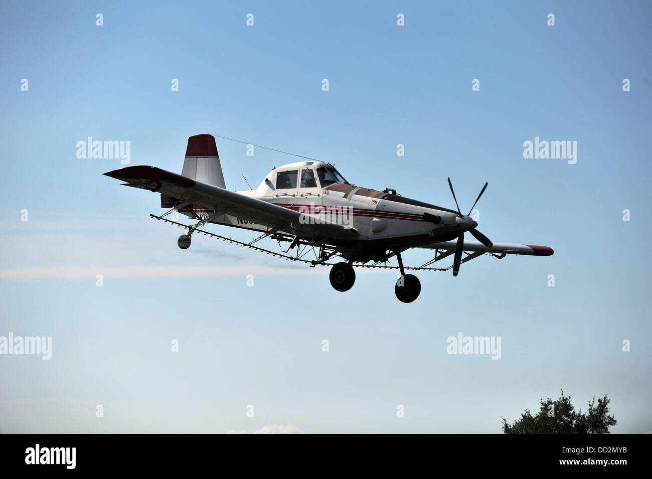 Cropduster spraying soybeans in the summer in rural Indiana, USA Stock Photo