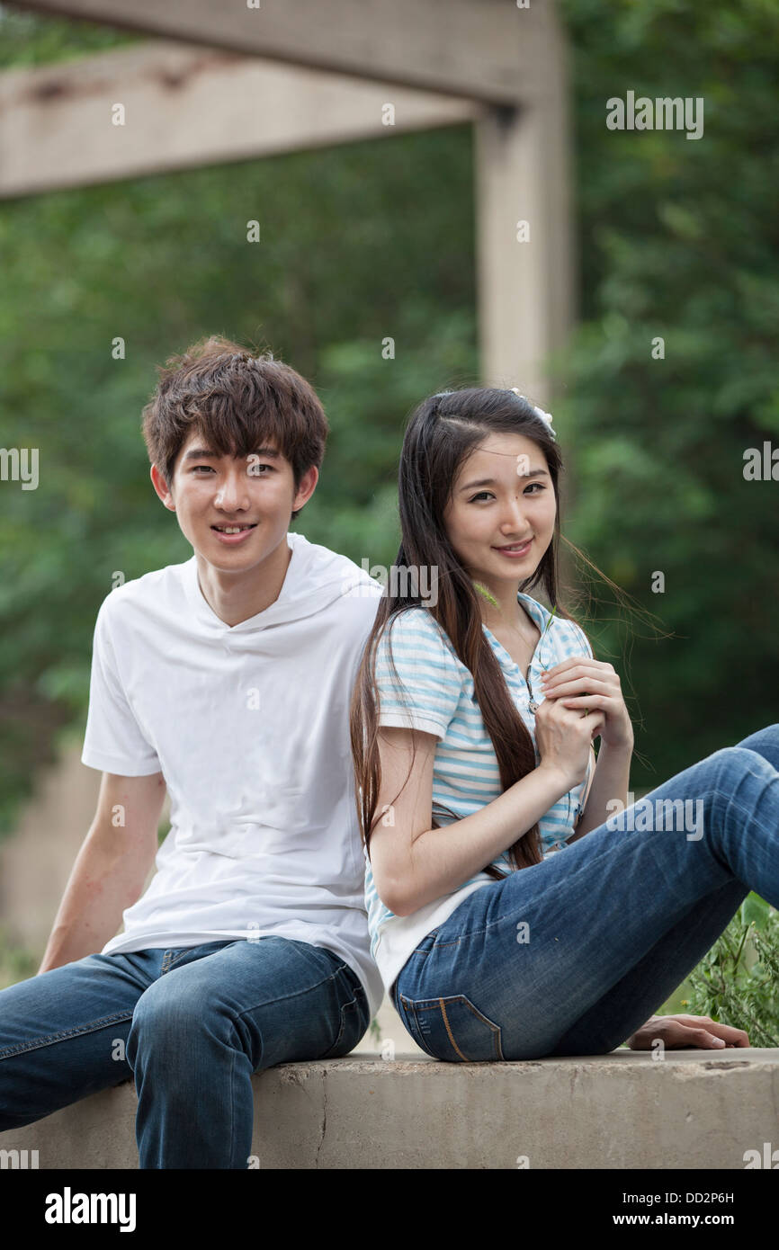 Young asian lovers hi-res stock photography and images - Alamy