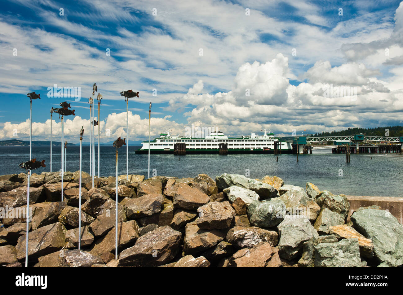 EdmondsKingston Ferry docked at Edmonds, Washington, USA Stock Photo