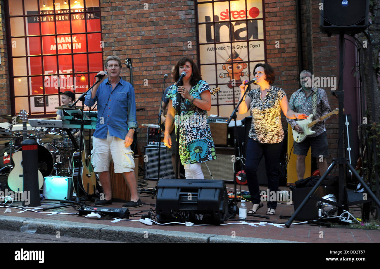 Local band itchy fingers people hires stock photography and images Alamy