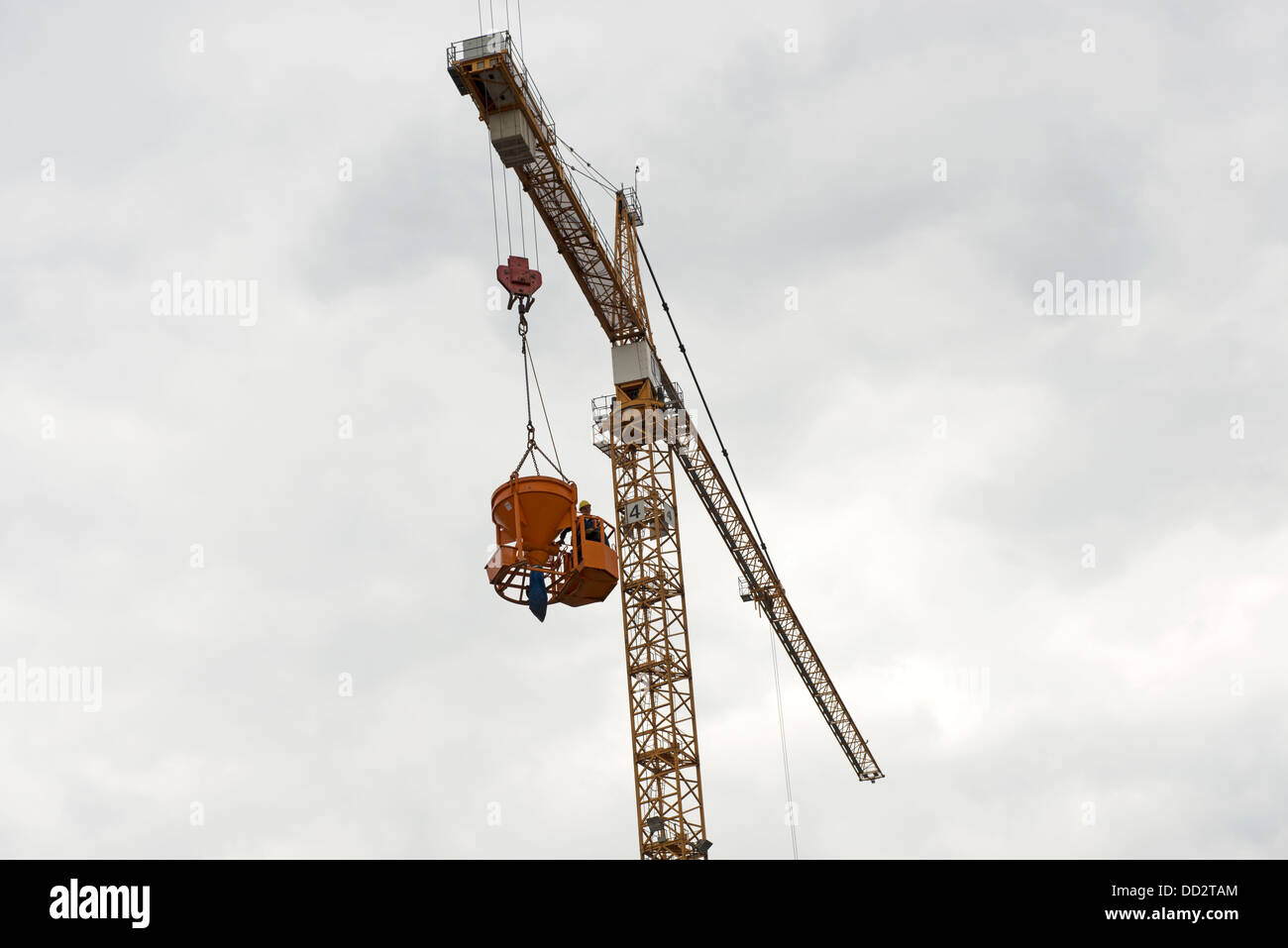 Concrete bucket hi-res stock photography and images - Alamy