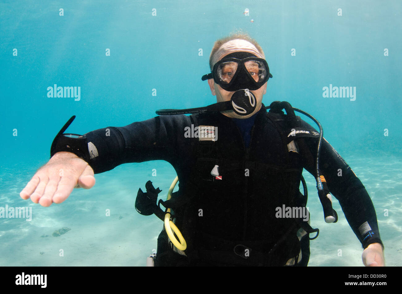Underwater Hand signs Stock Photo Alamy
