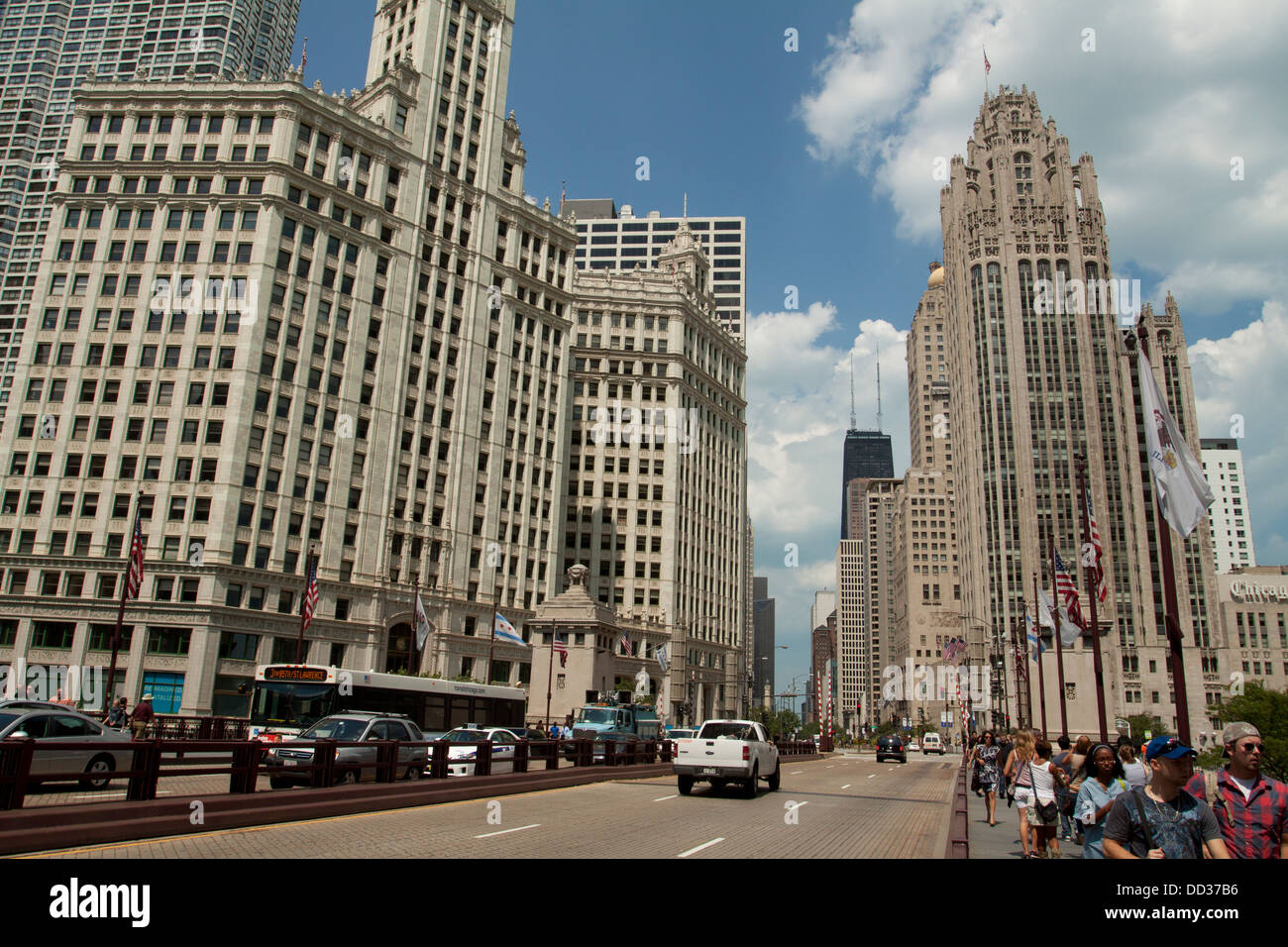 The Wrigley Building on the Magnificent Mile at Chicago River (left) and Tribune Tower (right) Stock Photo