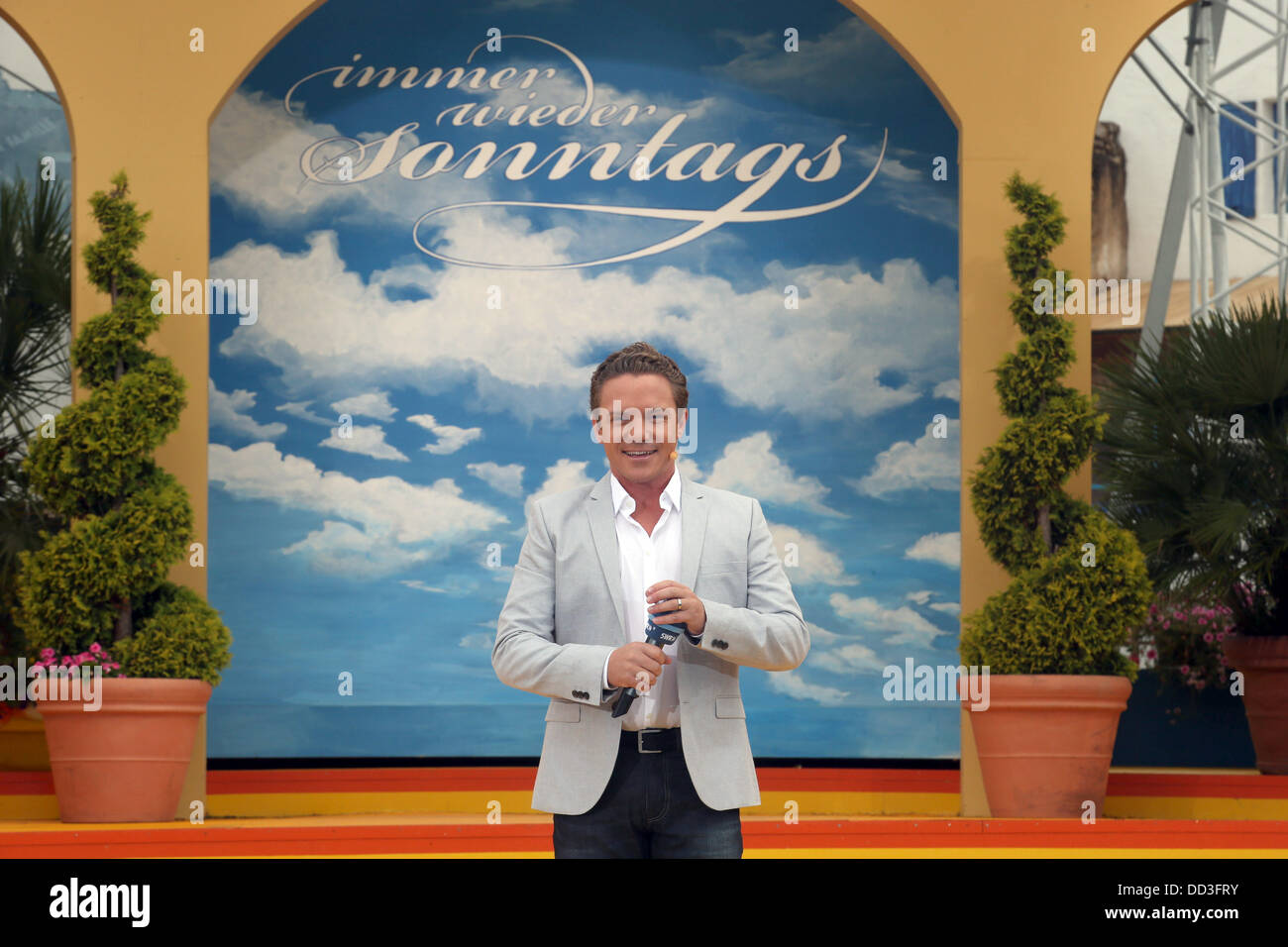 Stefan Mross is pictured at the live broadcast of the program 'Immer Wieder Sonntags' by broadcaster ARD at Europapark in Rust, Germany, 25 August 2013. Photo: Bodo Schackow Stock Photo