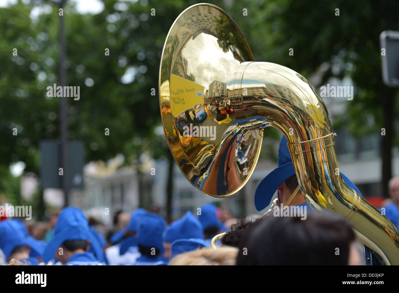 Large brass musical instrument hi-res stock photography and images