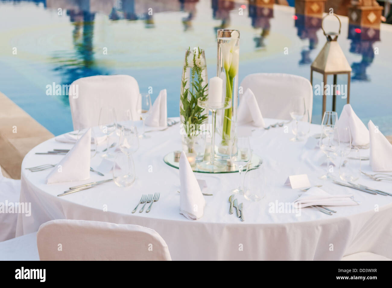 Luxury wedding reception dinner hi-res stock photography and images - Alamy