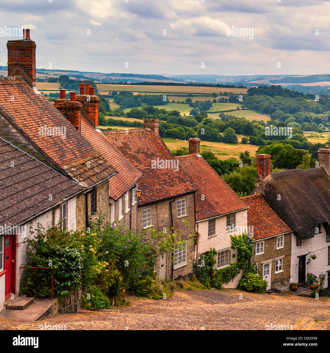 The famous Gold Hill in Shaftesbury , Dorset , England , Britain , Uk Stock Photo