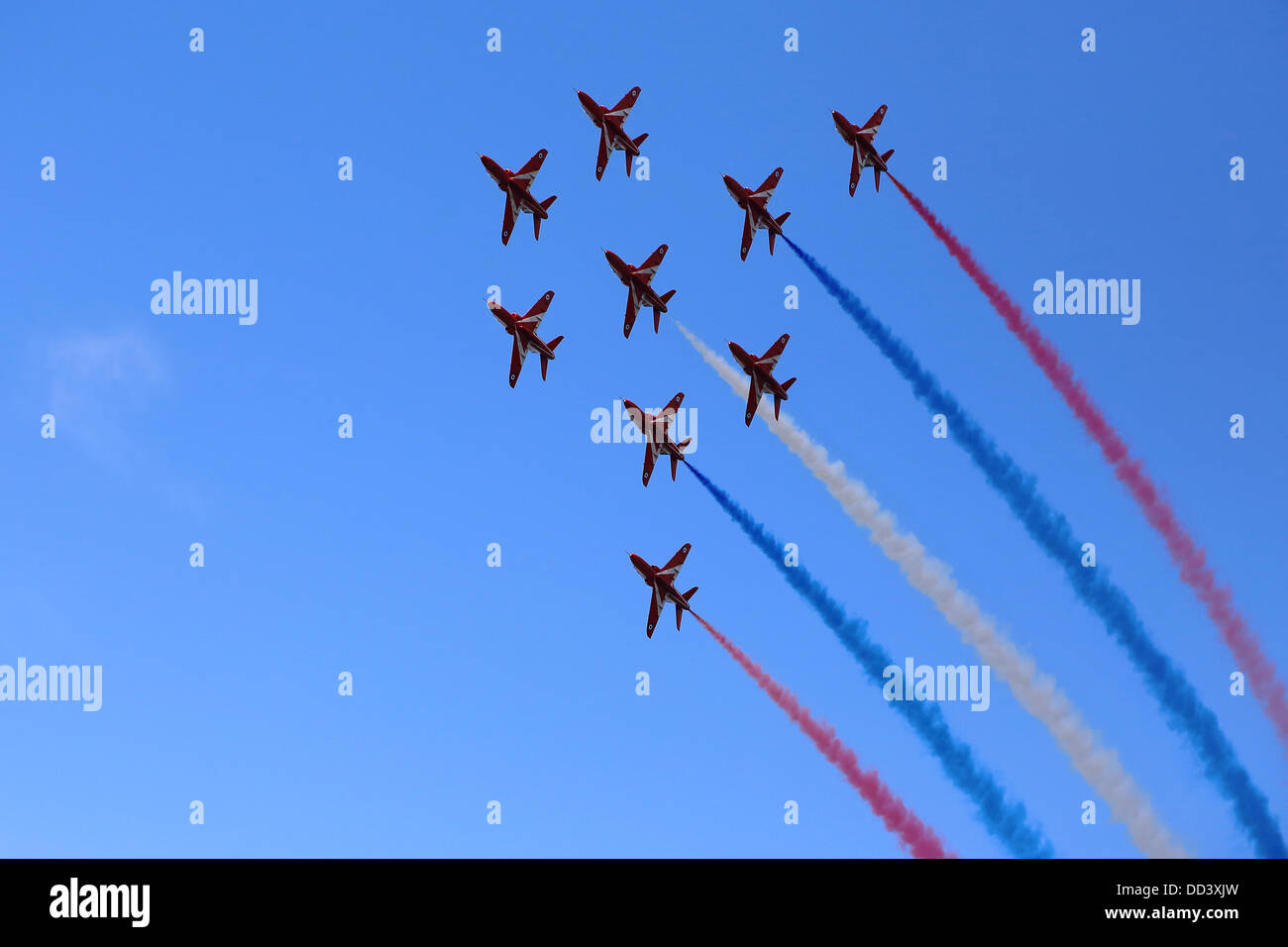 Dunsfold Airfield, Surrey, UK. 25th Aug, 2013. Wings and wheels Air show Dunsfold Airfield, Surrey, UK.  Red Arrows Credit:  Beata Moore/Alamy Live News Stock Photo