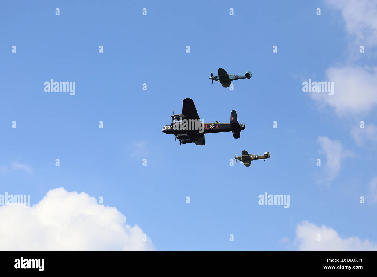 Lancaster Bomber, Dunsfold Airfield, Surrey, UK. 25th Aug, 2013. Wings and wheels Air show Dunsfold Airfield, Surrey, UK.  Lancaster Bomber Credit:  Beata Moore/Alamy Live News Stock Photo