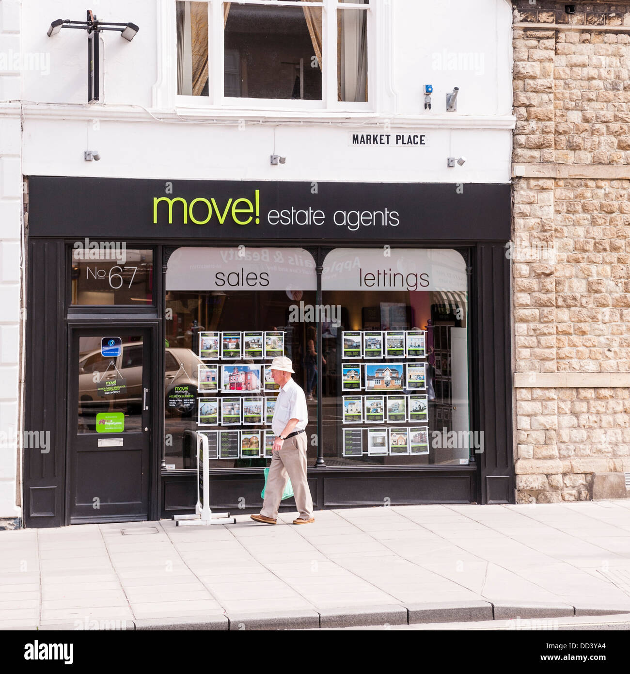 The move! estate agents in Warminster in Wiltshire , England , Britain , Uk Stock Photo