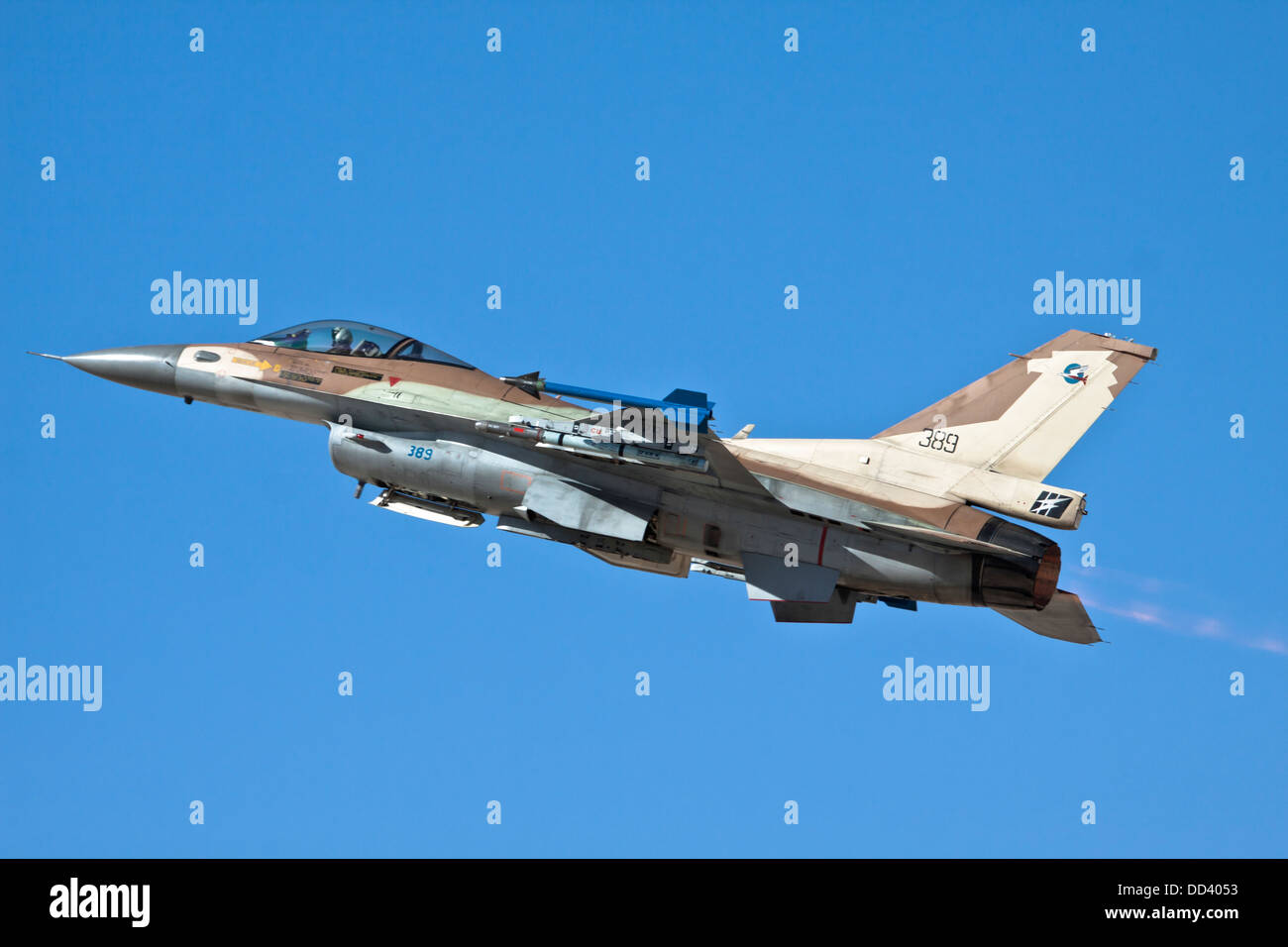 F-16C Block 40 `BARAK` Israeli Air Force Fighter (Plastic Model) Images