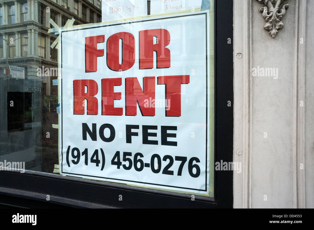 For Rent sign in a Soho shop front Stock Photo