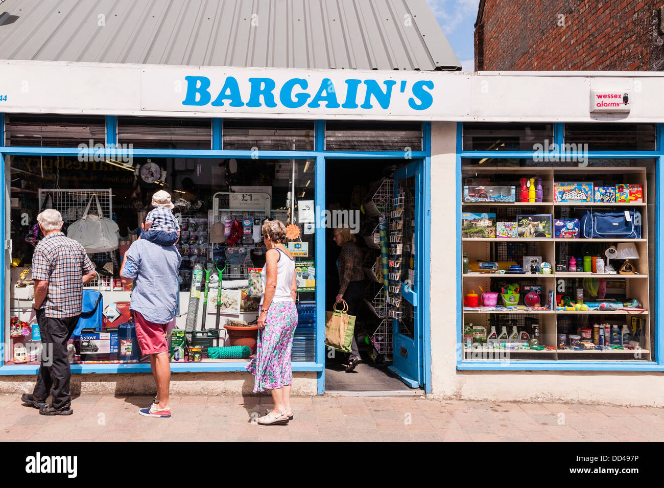 The Bargain's shop store in Shaftesbury , Dorset , England , Britain , Uk Stock Photo