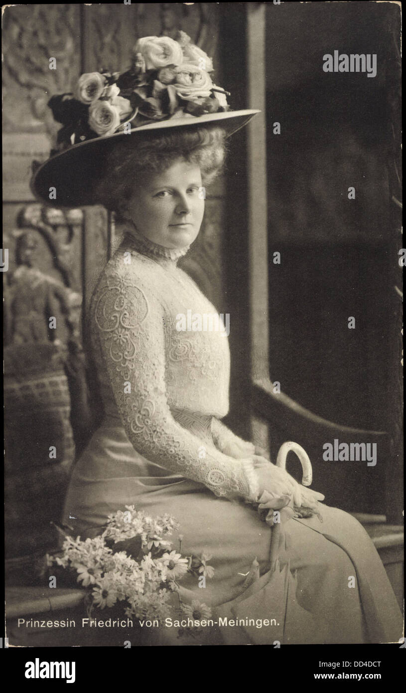 Ak Prinzessin Friedrich von Sachsen Meiningen, Sitzportrait, Modischer Hut; Stock Photo