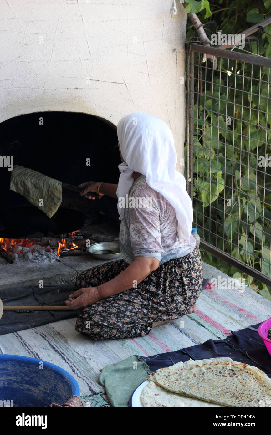 making traditional turkish bread Stock Photo Alamy