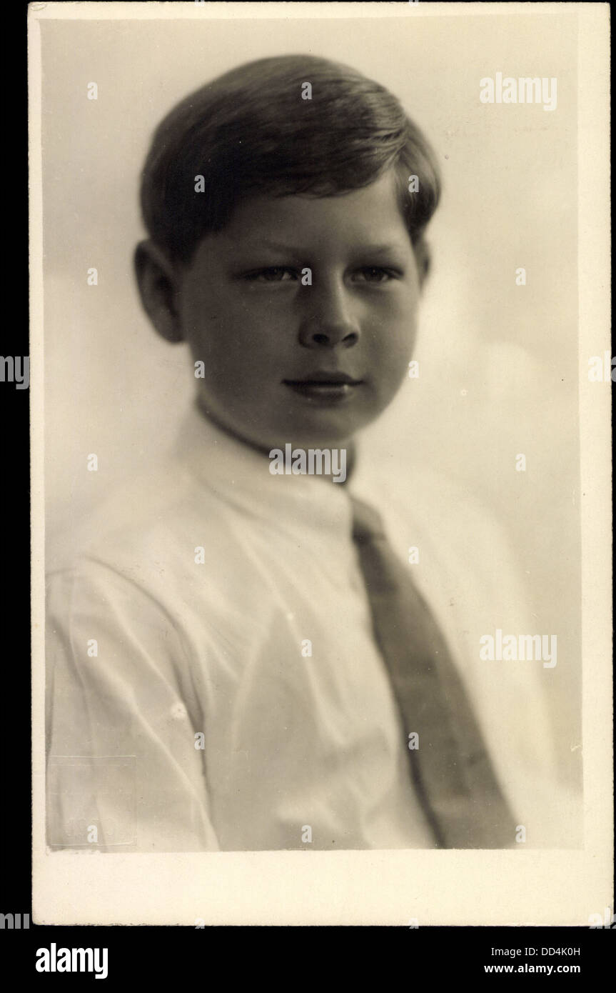 Foto Ak Prinz Michael von Rumänien, Junge Jahre, Krawatte; Stock Photo