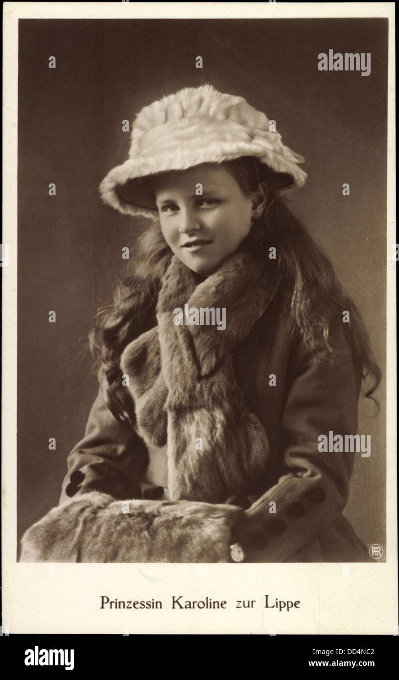 Ak Prinzessin Karoline zur Lippe, Tierpelz, Modischer Hut; Stock Photo