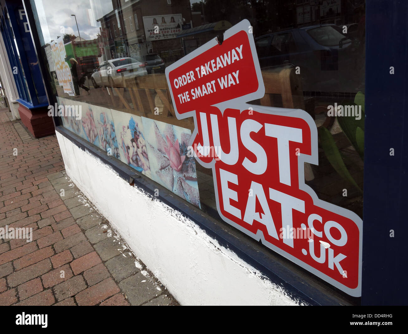 Order Takeaway the Smart Way, Just Eat (JustEat.co.uk) zero hours gig economy delivery service Stock Photo