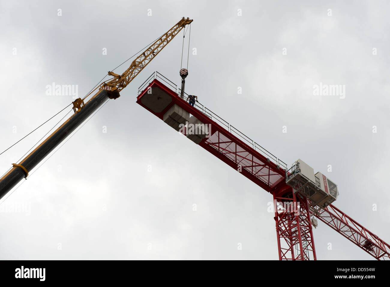 Crane weights hires stock photography and images Alamy