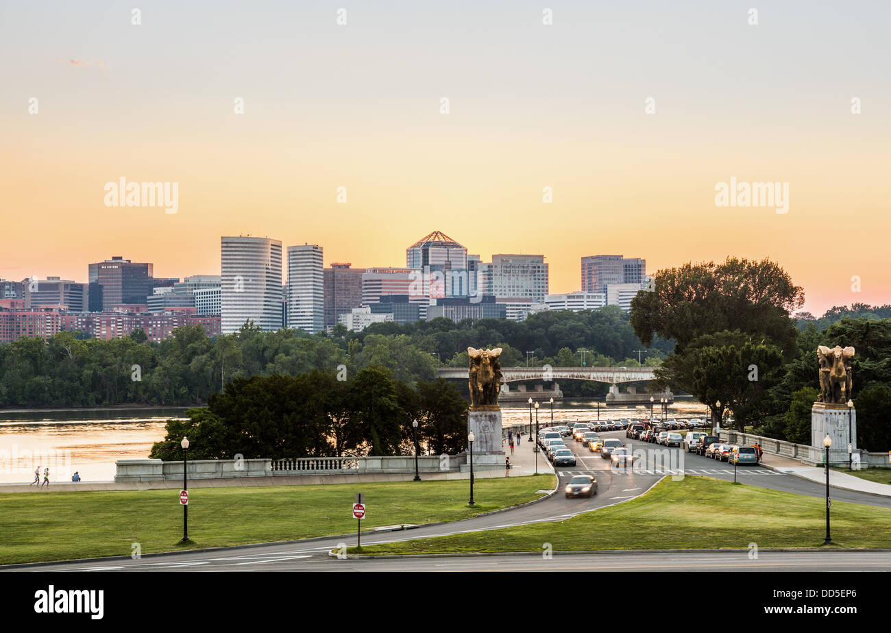 Rock Creek and Potomac Parkway by Potomac river with view of Rossyln district in Virginia at sunset Stock Photo