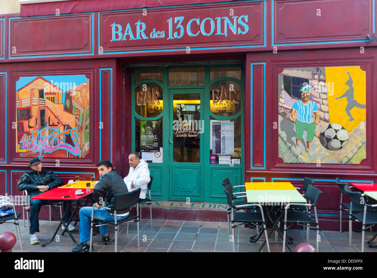 Bar, Le Panier district, Marseille, Bouches-de-Rhone, Provence-Alpes-Cote-d'Azur, France, Europe Stock Photo