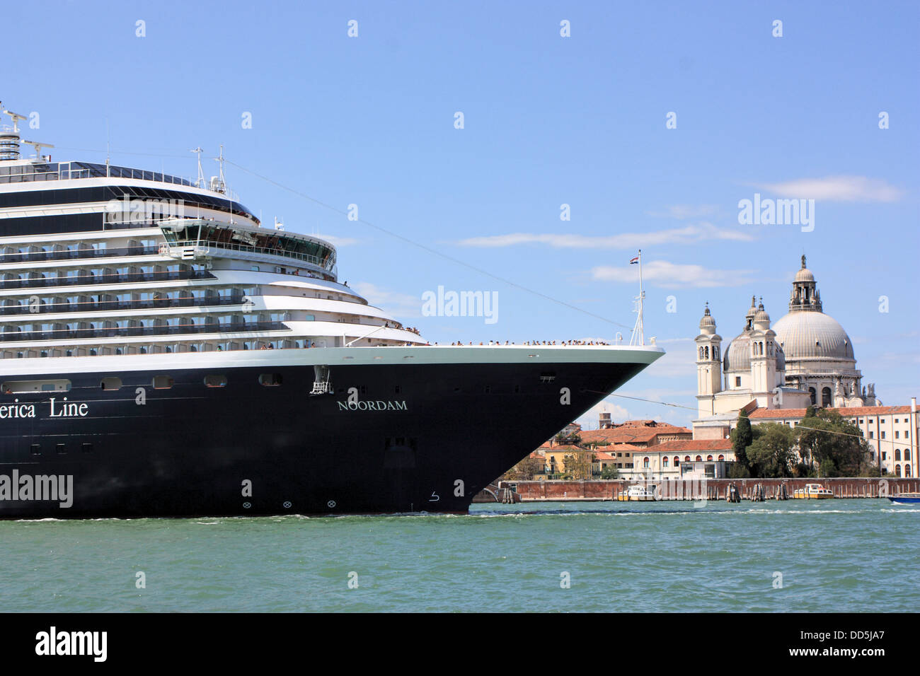 Cruise ship MS Noordam in Venice, IMO 9230115 Stock Photo