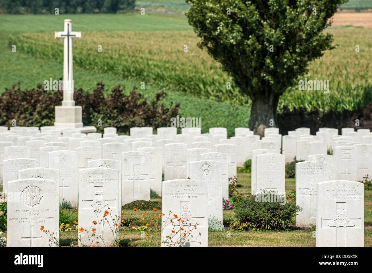 WW1 Klein-Vierstraat British Cemetery of the Commonwealth War Graves Commission  at Kemmel, Heuvelland, West Flanders, Belgium Stock Photo