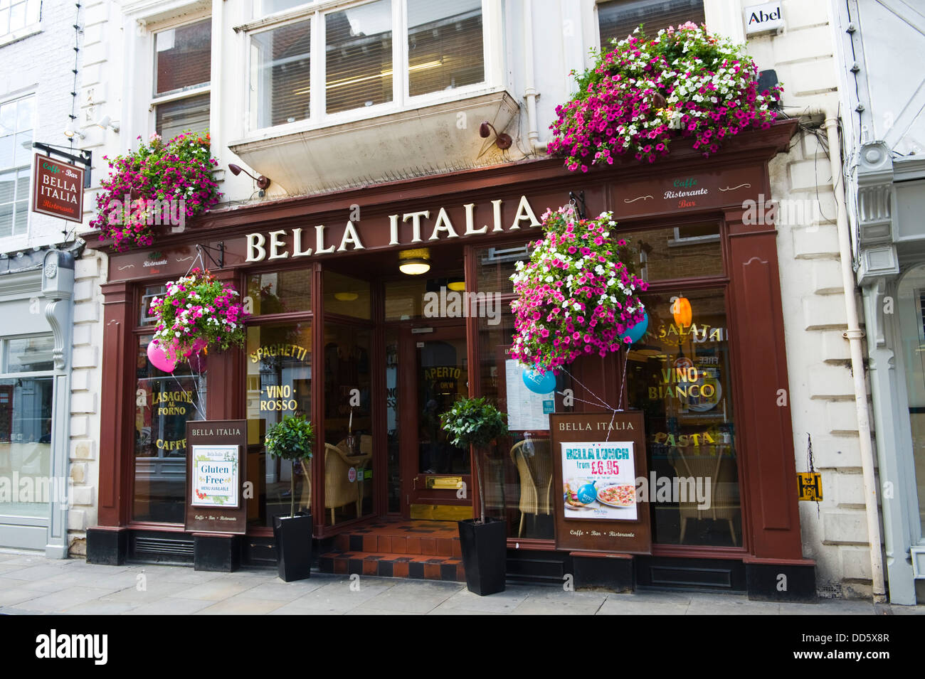 BELLA ITALIA Italian restaurant at Low Petergate in city centre of