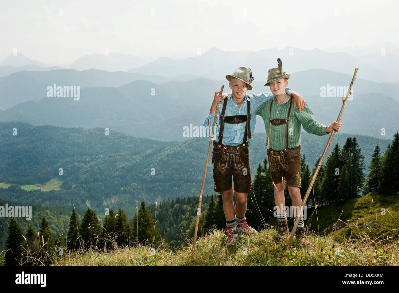 boys hiking clothes