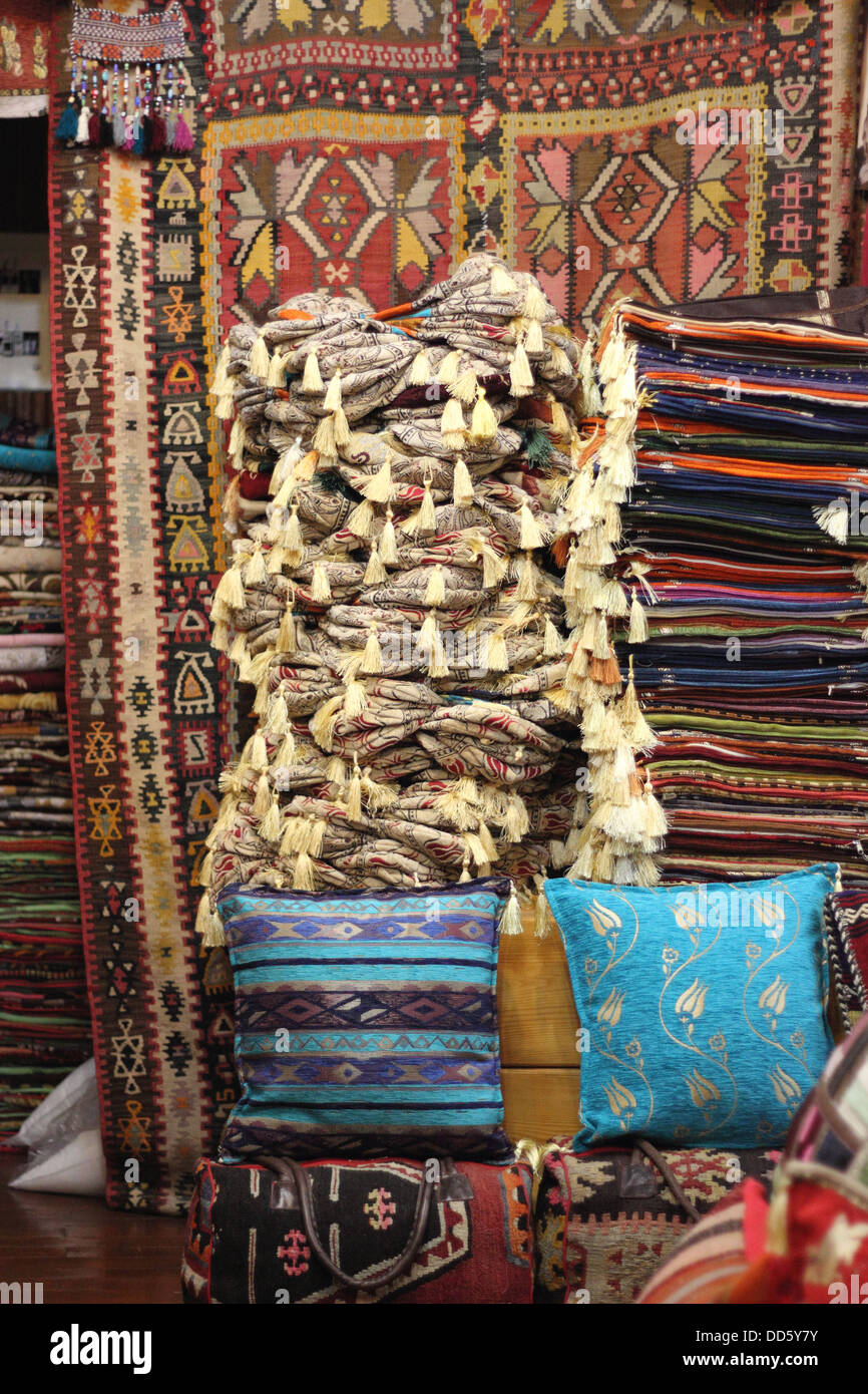 Turkish Textiles Polyester Turkish fabrics hi-res stock photography and images - Alamy