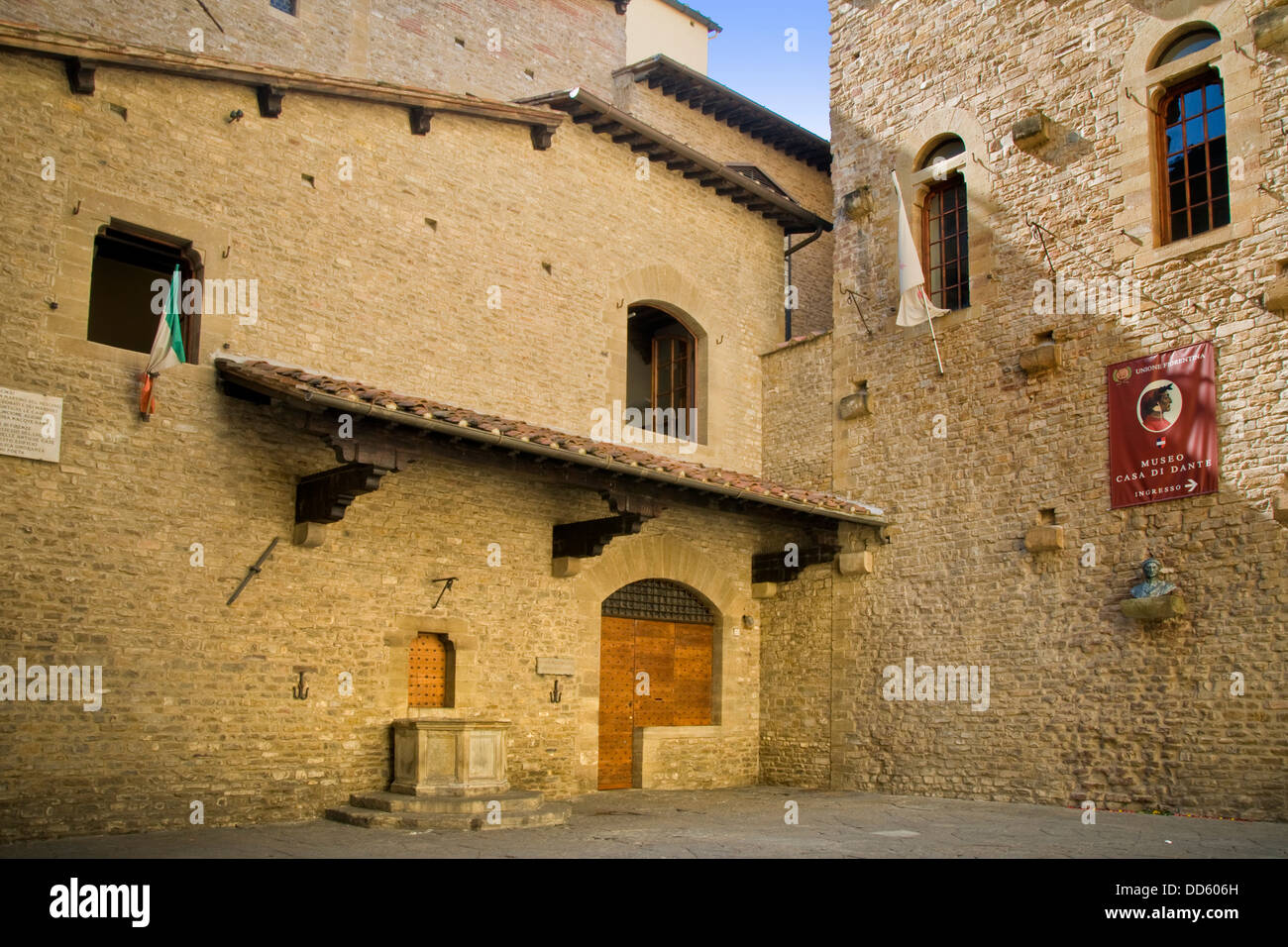 Casa Dante Florencia Dante's House Museum Florence