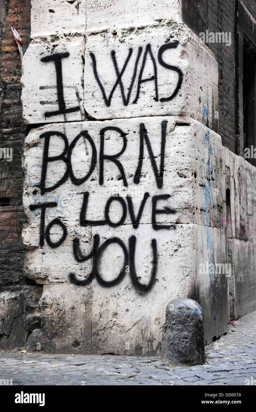 Graffiti rome italy hi-res stock photography and images - Alamy