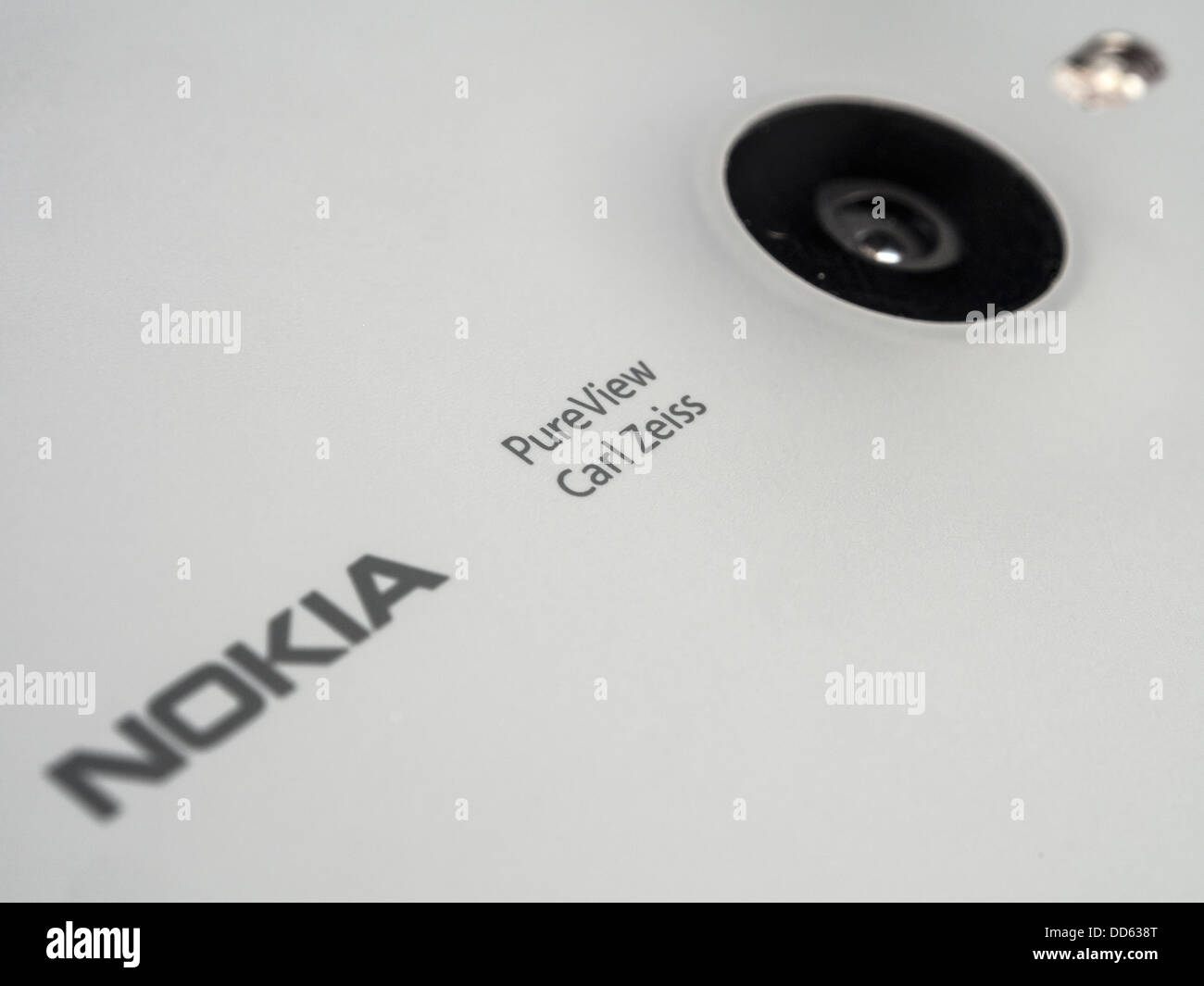 Nokia 925 PureView Carl Zeiss lens Stock Photo
