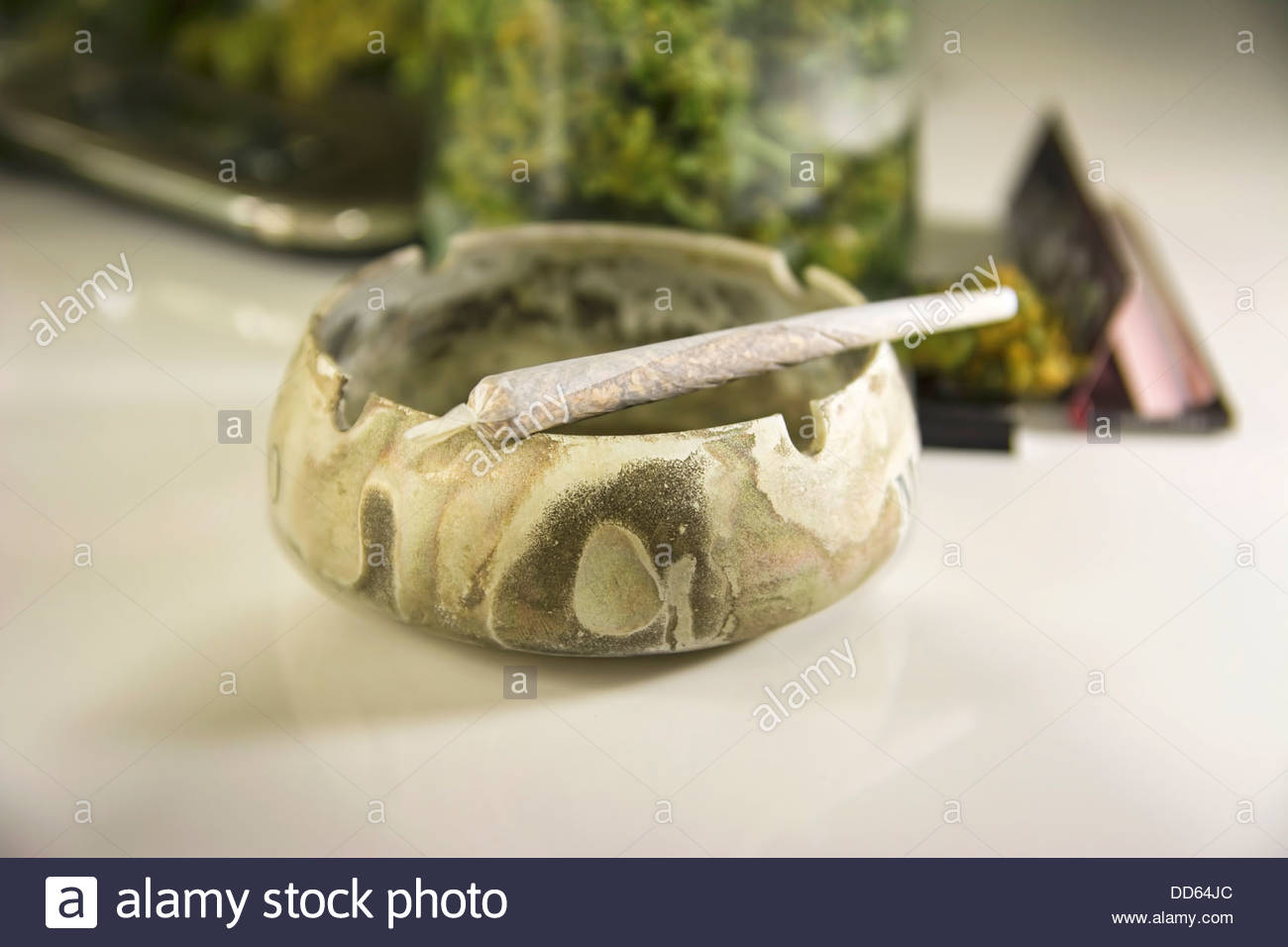 Cannabis Joint Ashtray Stock Photos & Cannabis Joint Ashtray Stock