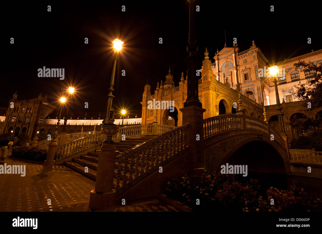Seville night view hi-res stock photography and images - Alamy