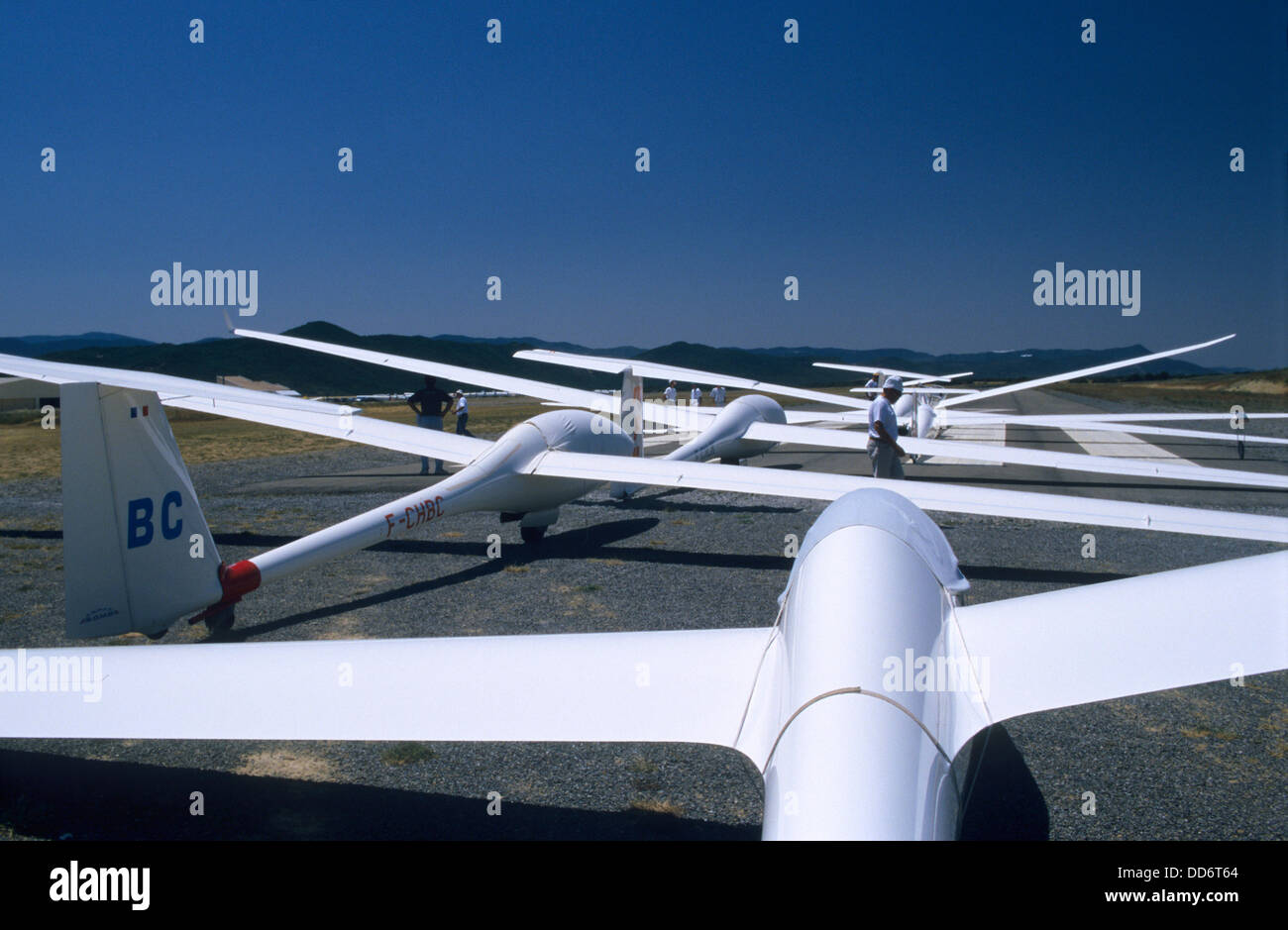 Glider planes on runway ready to taking off, Santa Cilia de Jaca aerodrome, Aragon, Spain Stock Photo