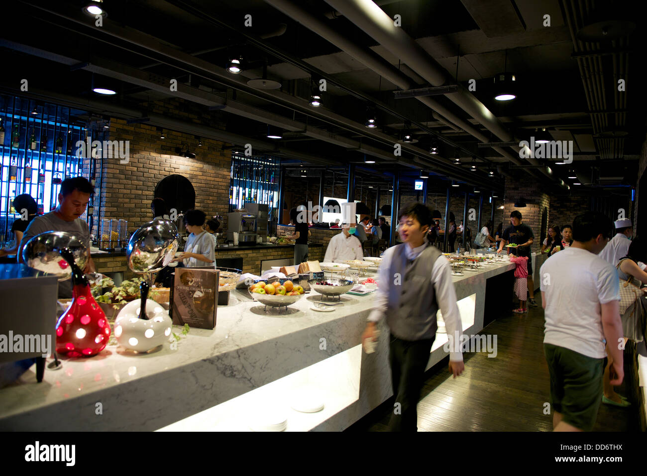Hotel Duo A Small Boutique Hotel Located Near The Centre Of - 