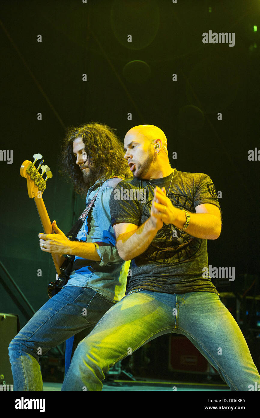 San Diego, California, USA. 26th Aug, 2013. JASON BONHAM, son of legendary Led Zeppelin drummer JOHN BONHAM performed with his tribute band Jason Bonham's Led Zeppelin Experience at San Diego State University on August 26, 2013. Pictured: JAMES DYLAN, MICHAEL DEVIN. Credit:  Daniel Knighton/ZUMAPRESS.com/Alamy Live News Stock Photo