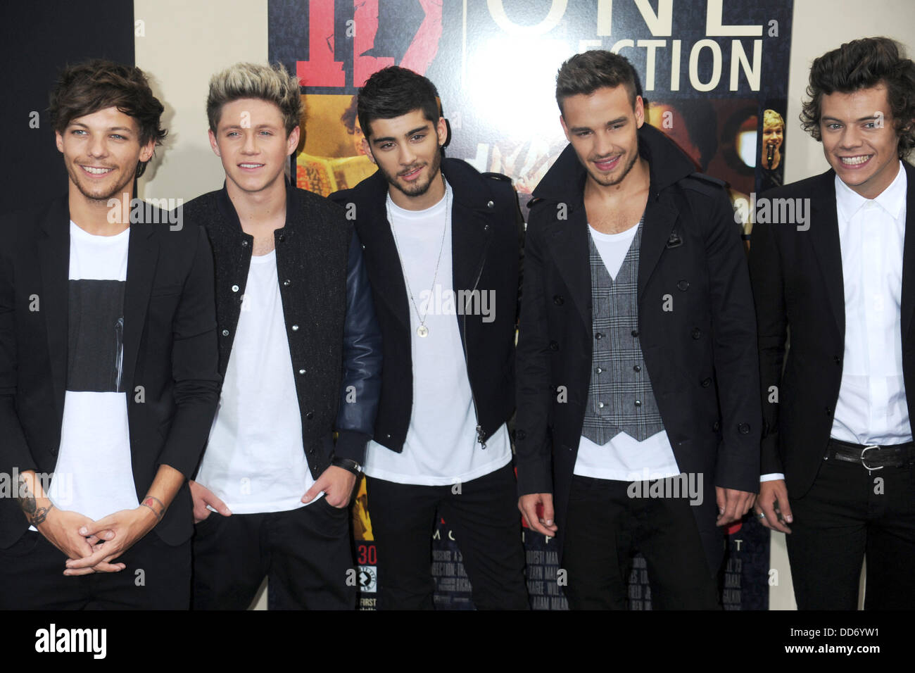 Louis Tomlinson Niall Horan Zayn Malik Liam Payne And Harry Styles Attend The World Premiere Of One Direction This Is Us At The Ziegfeld Theater Stock Photo Alamy