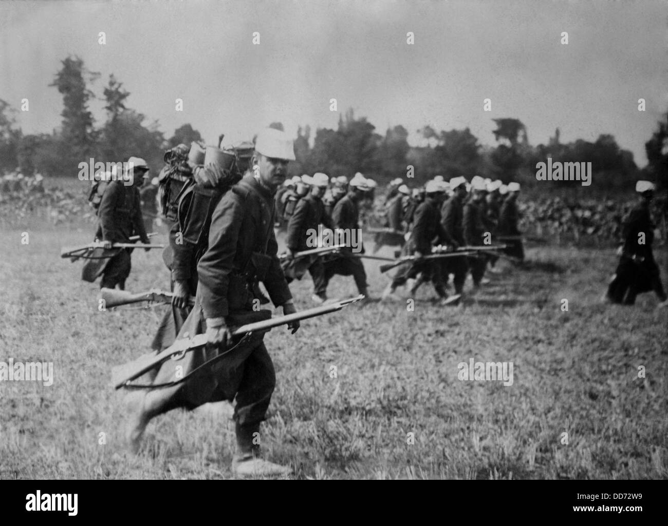World War 1. Serbian troops in the field. Serbian forces resisted Austria's 1914 invasion, then retreated to rest and resupply. Stock Photo