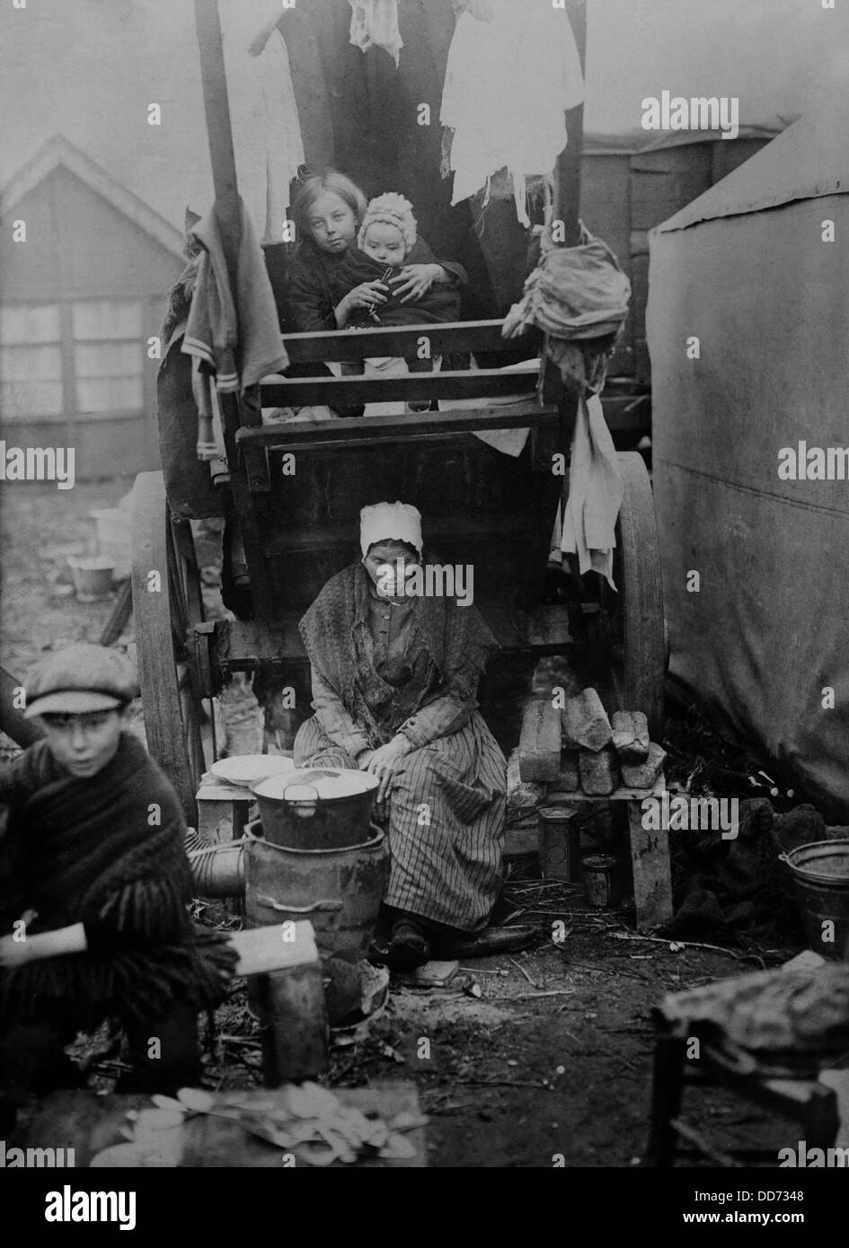 World War 1. Belgian refugees in the Bergen Op Zoom refugee camp in Holland during World War I. German invaders allowed some Stock Photo